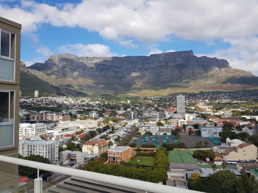1 Bedroom Property for Sale in Cape Town City Centre Western Cape